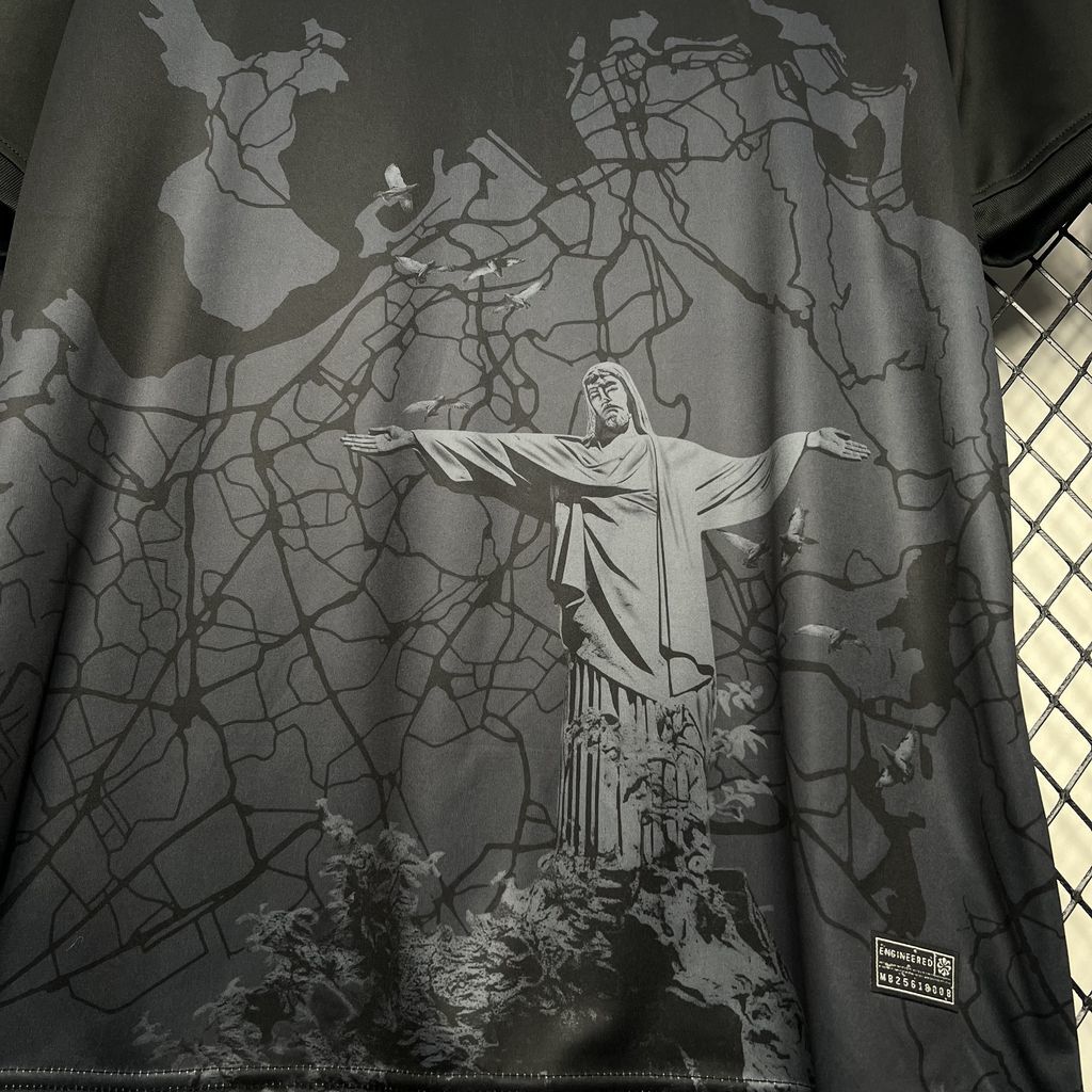 Camisa Brasil Especial Cristo Redentor Torcedor Preto & Ouro
