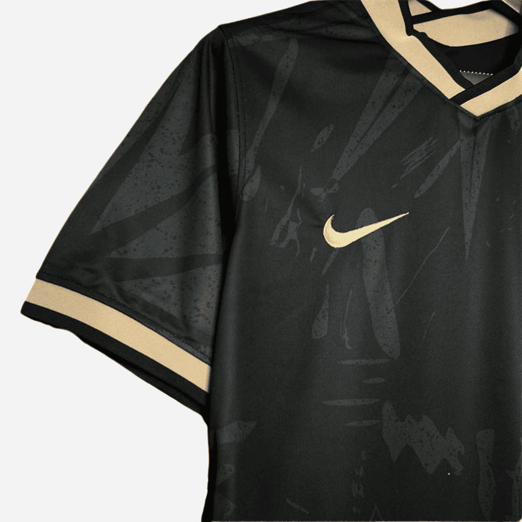Camisa Brasil Especial Preta e Dourada