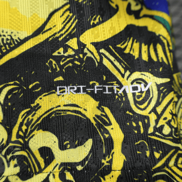 Camisa Brasil Especial Cristo Redentor em Amarelo - Versão Jogador