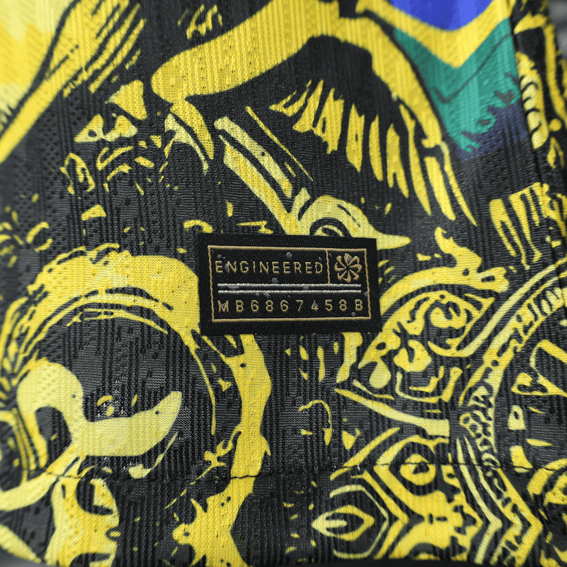 Camisa Brasil Especial Cristo Redentor em Amarelo - Versão Jogador