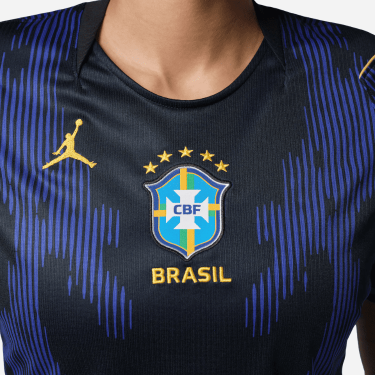 Camisa Brasil Jordan II 2026/27 - Versão Torcedora Feminina