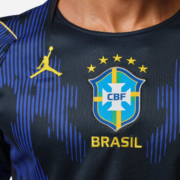 Camisa Brasil Jordan II 2026/27 - Torcedor Pro Masculino